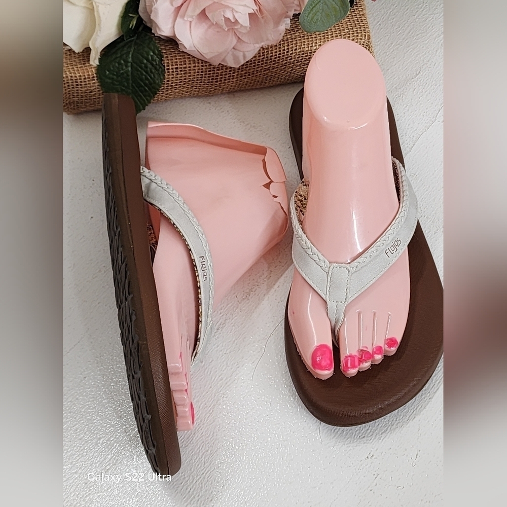Flojos White and Brown Sandals